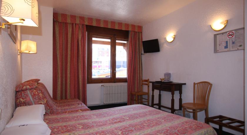 Hotel Panda - Foto 4